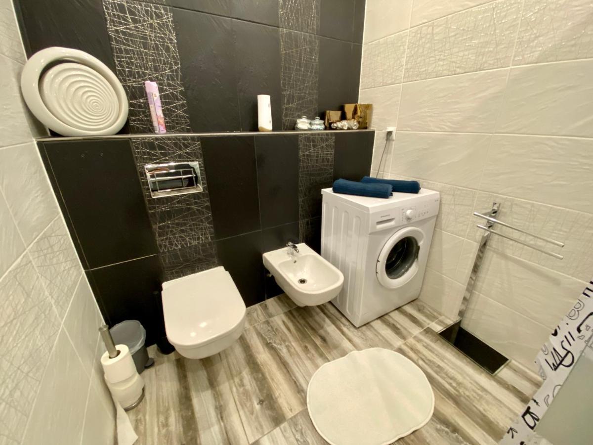 Kings Main Square Apartment Poprad Dış mekan fotoğraf